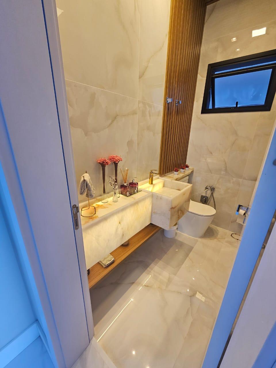 Luxury Powder Room